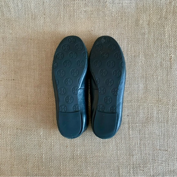 TORY BURCH Minnie Black Leather Ballet Flats Gold Metal Double “T” Size 7 (38) - Picture 8 of 13